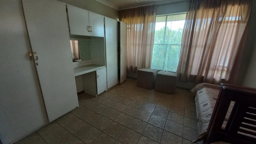 To Let 2 Bedroom Property for Rent in Irene Park North West